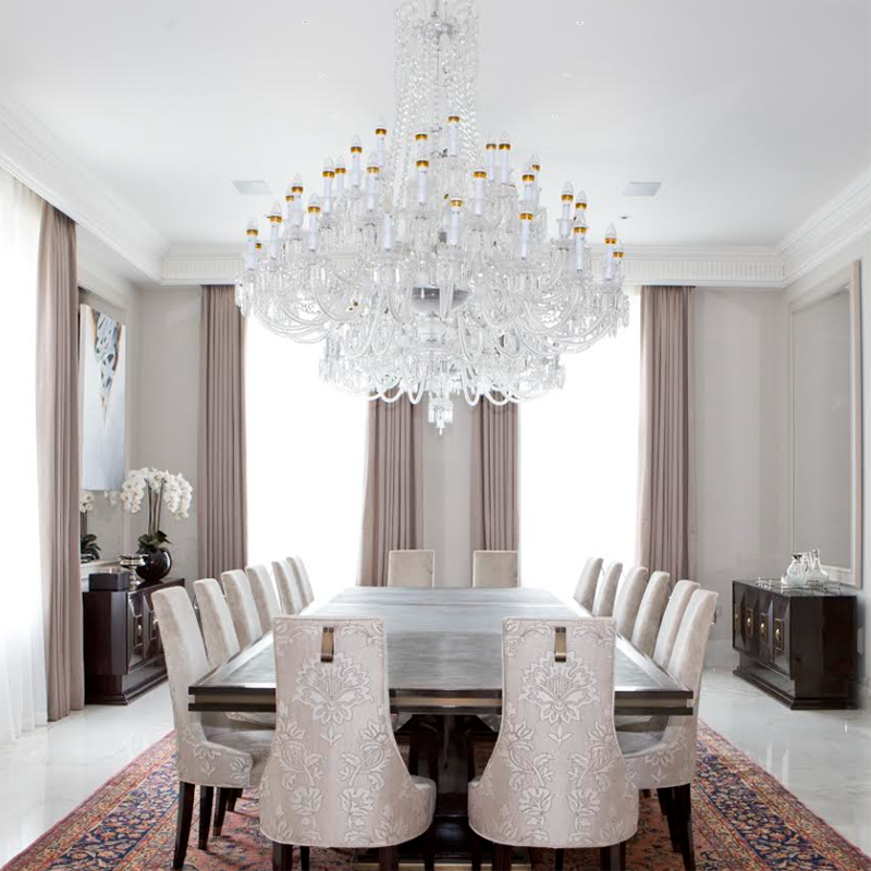 Are crystal chandeliers still popular? Why?