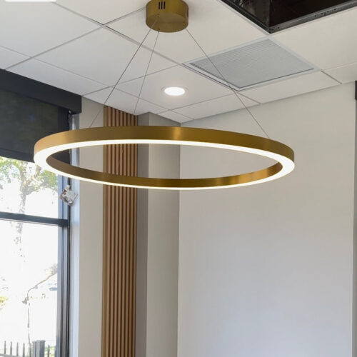 Elegant Brass Pendant Lighting for Restaurants