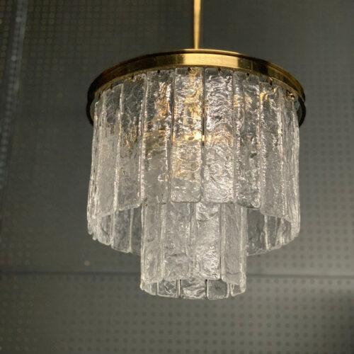 Stylish Pendant Light for Dining Table